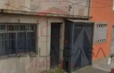 Casa com 2 quartos à venda na Rua Ajaroba, 37, Vila Independência, São Paulo