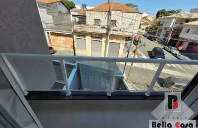 175 m² - 3 dormitórios, 1 suíte, terraço, 5 vagas de garagem, espaço para churrasqueira