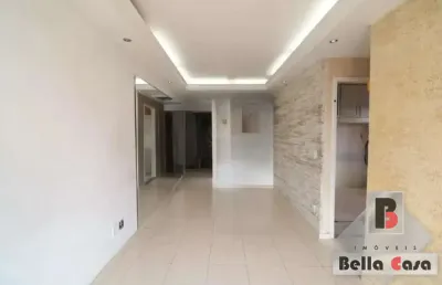 Imóvel em andar alto , ensolarado, próximo ao metro belém, região rica em comércio e locomoção.