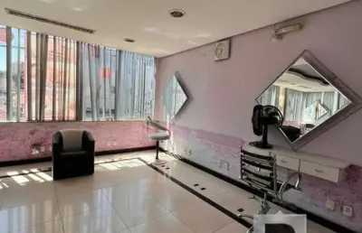 Excelente imóvel comercial na rua ibitirama próximo a padaria cepan.
