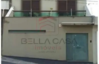 Casa a venda na penha com elevador. garagem para 7 carros, 3 suítes.