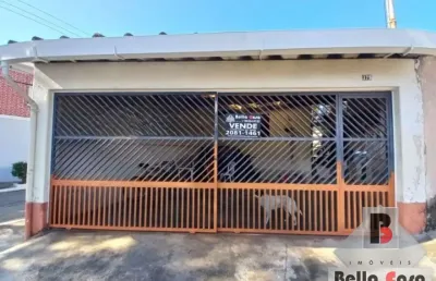 Casa  terrea   2 dormitorios    sala  cozinha   banheiro  8  vagas  garagem
