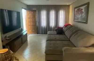 Casa com 3 quartos - vaga para 5 autos - 218m² - vila cinstança