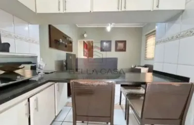 Raridade, casa térrea a venda no bairro da mooca com edicula, quintal e 2 vagas