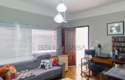 Casa  térrea   140 m2   vila  zelina     2 dormitórios  2 banheiros  2 vagas