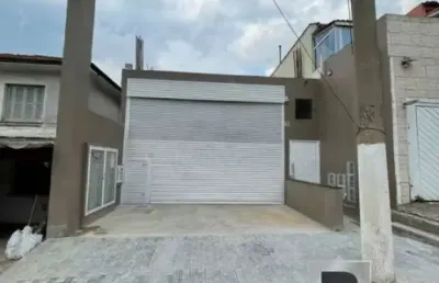 Galpão para locação de 220m² com 3 vagas no ipiranga!