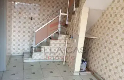 Sobrado a venda na vila carrão, terreno com 8.40 por 40 metros.