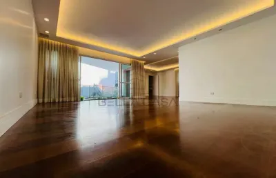 Apartamento a venda 235m² - alto padrão - 3 suítes - 3 vagas - um por andar