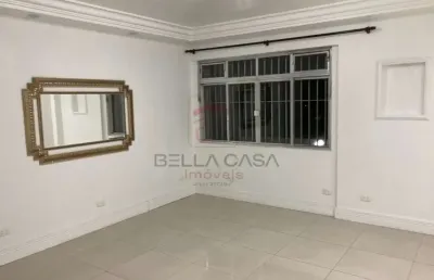 Apartamento para alugar na mooca com 2 dormitórios sendo 1 suíte.