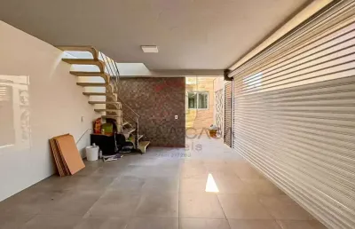 Casa com 2 quartos para alugar na Rua Taquarytinga, 214, Mooca, São Paulo