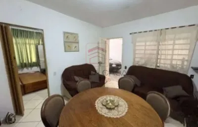 Casa térrea com edícula e salão a venda em vila ema