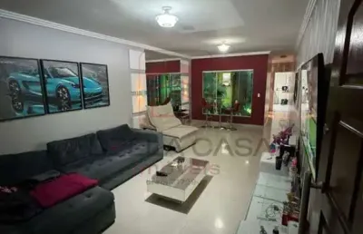 Sobrado para venda - 3 quartos 1 suíte - 2 vagas de garagem e churrasqueira