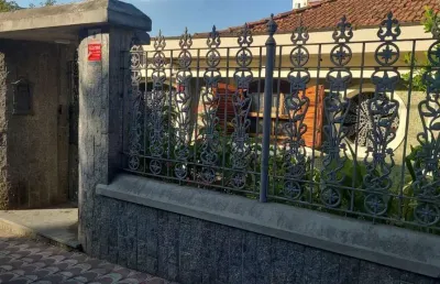 Casa térrea para venda - 240 m² com edícula - 2 vagas de garagem