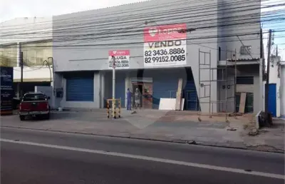 Barracão / Galpão / Depósito à venda na Avenida Fernandes Lima, Pitanguinha, Maceió