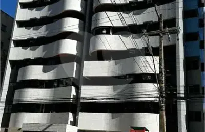 Apartamento com 3 quartos à venda em ponta verde - al