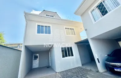 Sobrado em condominio com 03 dormitorios - santa felicidade