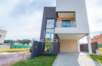 Casa em condomínio com 3 quartos, 3 banheiros e 2 vagas no santa cândida