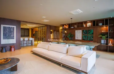 Lançamento! 3 suítes e 3 vagas de garagem, 191m2, no champagnat!