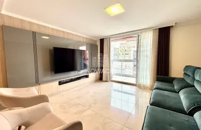 Apartamento de alto padrão no coração do água verde com 2 vagas paralelas
