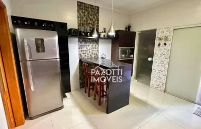 Casa com 4 dormitórios à venda, 238 m² por r$ 742.000,00 - área industrial - jardinópolis/sp
