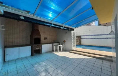 Linda casa para locação definitiva com piscina a 100 metros da praia na vila tupi
