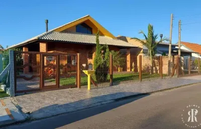 Casa com 3 quartos à venda na Avenida Caldas Júnior, 2591, Centro, Tramandaí