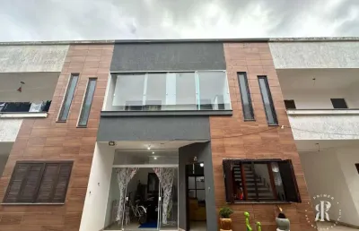 Duplex geminado com 02 dormitórios sendo 01 suíte na barra de imbé