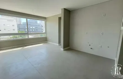 Excelente oportunidade! um dormitorio amplo no centro de tramandai