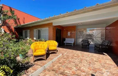 Casa com 4 quartos à venda na Rua Ernesto Dorneles, 2034, Zona Nova, Tramandaí