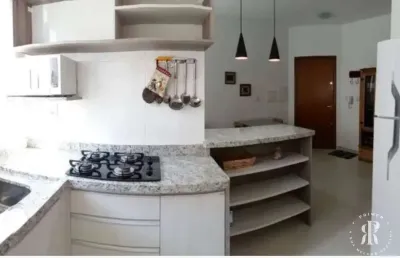 Apartamento 2 dormitórios, 50 metros da beira mar de tramandaí/rs.