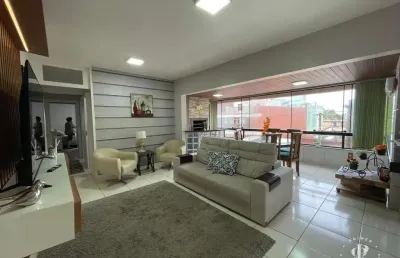 Lindo apartamento com terraço de 02 dormitórios no centro de tramandaí