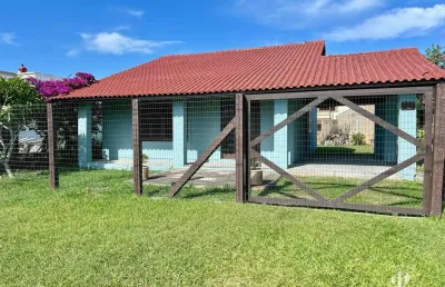 Casa com 3 quartos à venda na Esteio, 2095, Centro, Imbé