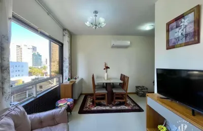 Excelente apartamento de 02 dormitórios sendo 01 suíte no centro de tramandaí