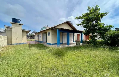 Casa com 4 quartos à venda na Rua 03 De Outubro, 1970, Centro, Tramandaí