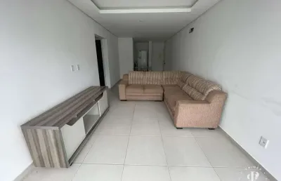 Apartamento 2 dormitórios sendo 1 suíte no centro de tramandaí