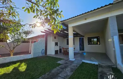 Oportunidade! casa geminada 2 quartos + suíte em nova tramandaí
