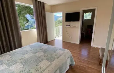 Casa para venda em teresópolis, tijuca, 3 dormitórios, 1 suíte, 2 banheiros, 3 vagas