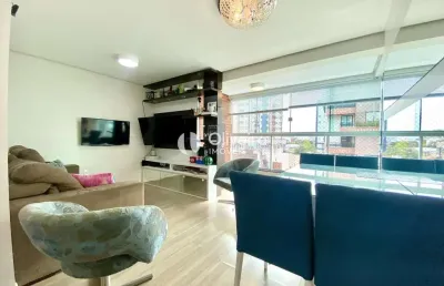 Apartamento a venda 2 dormitórios de frente, bairro lourdes.