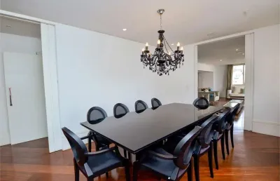 Espetáculo de apartamento nos jardins ! duplex, 4 suites e  4 vagas ! reformado. linda vista!