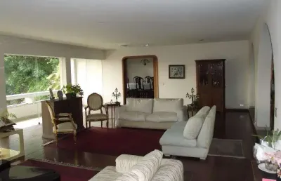 Casa com 5 quartos à venda na Rua José Pepe, --, Jardim Guedala, São Paulo