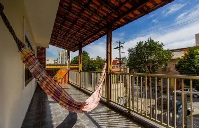 Casa com 4 quartos à venda na Rua Luís Martins, --, Alto da Lapa, São Paulo