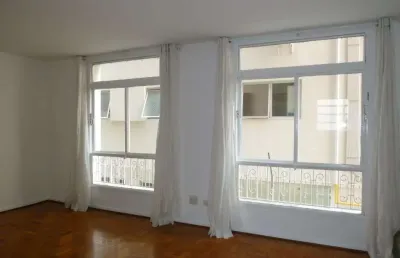 Apartamento com 3 quartos para alugar na Rua Oscar Freire, --, Jardim América, São Paulo