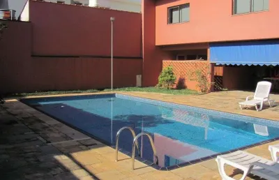 Casa com 6 quartos à venda na Rua Caningás, --, Saúde, São Paulo
