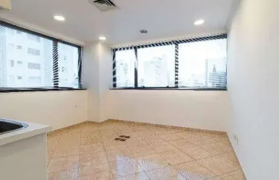 Sala comercial para alugar na Rua Ministro Gabriel de Rezende Passos, --, Moema, São Paulo