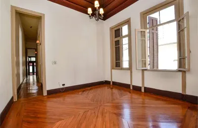 Casa comercial ou residencial à venda de 216 m² no jardim paulista com 5 quartos, sendo 1 suite.