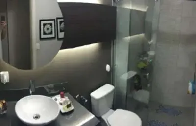 Excelente apartamento na vila gumercindo, andar alto, prédio novo, 03 dormitórios, 01 suítes e 01 va