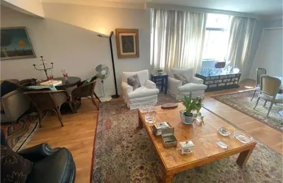 Apartamento reformado, 3 dorms 1 suite com closet 1 dorm com coset  e 1 vaga