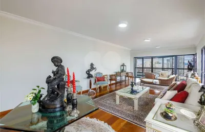 Apartamento de 190m² 4 dormitórios com varandas, 2 suítes, living, 3 vagas em andar alto em perdizes