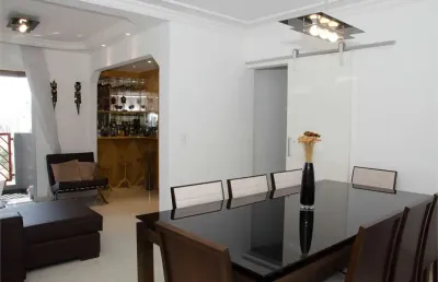 Apartamento na vila pompéia, 3 quartos, 1 suíte e 2 vagas de garagem.