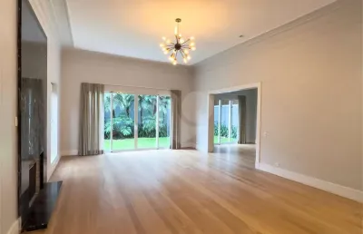 Casa com 4 quartos à venda na Rua Cuba, --, Jardim América, São Paulo